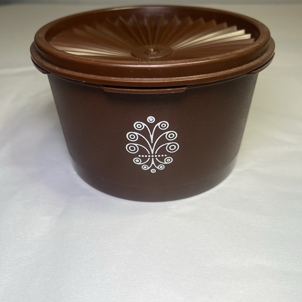 Vintage Tupperware Brown Servalier Canister With Lid  1298-13‎